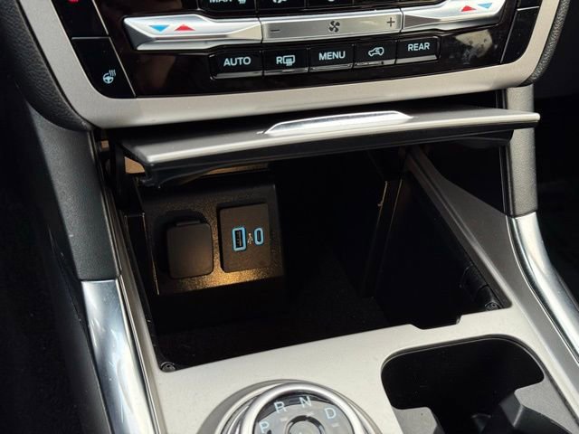 Certified 2023 Ford Explorer XLT w/ Equipment Group 202A AWD/4WD image 17