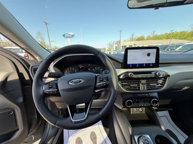 Certified 2022 Ford Escape SEL image 14