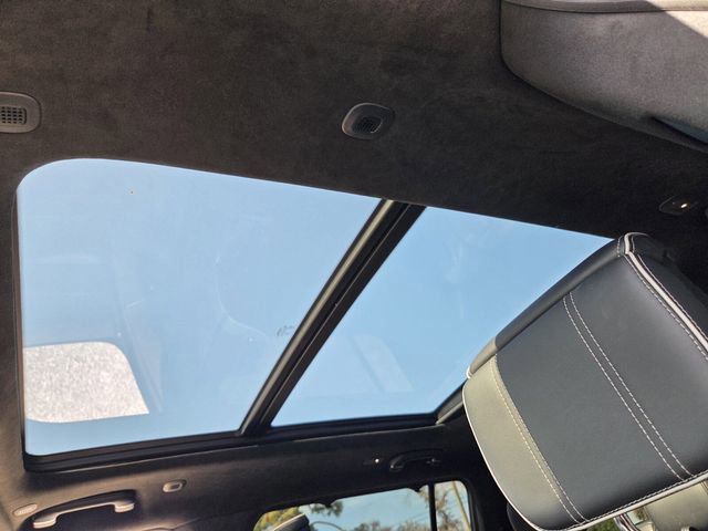 Used 2023 Jeep Grand Wagoneer Series II w/ Flexible Seating Group image 22