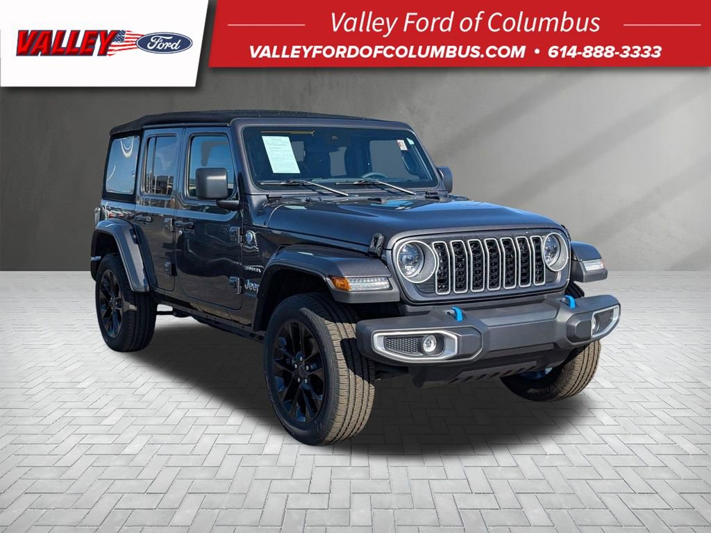 Used 2024 Jeep Wrangler Unlimited Sahara image 1