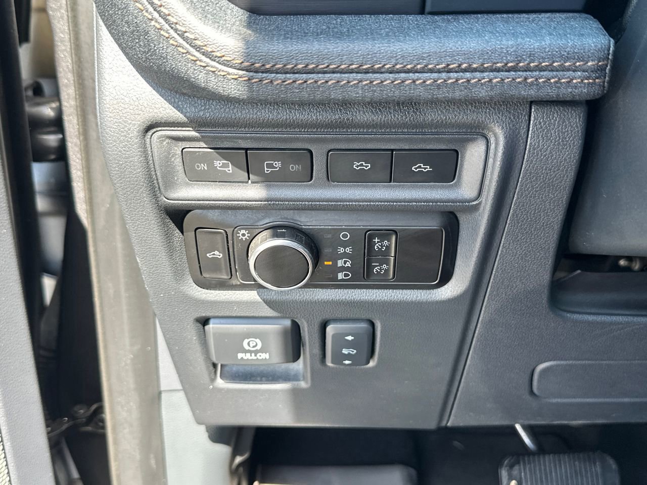 Certified 2023 Ford F150 Lightning Lariat w/ Equipment Group 511A High image 35