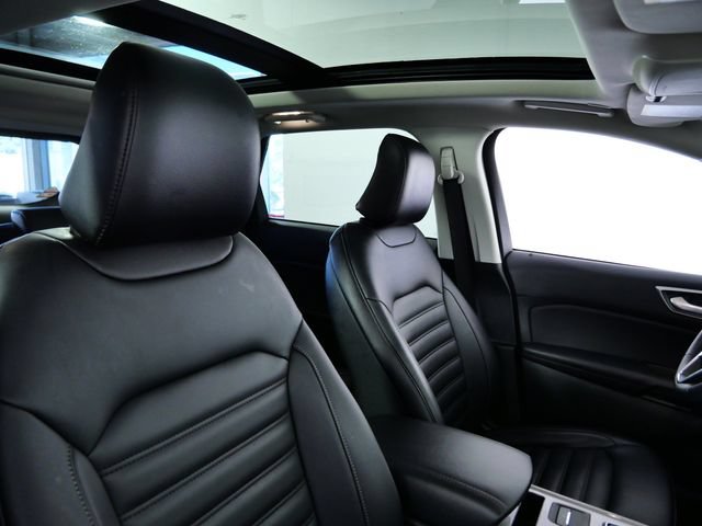 Certified 2024 Ford Edge SEL w/ Convenience Package AWD/4WD image 12
