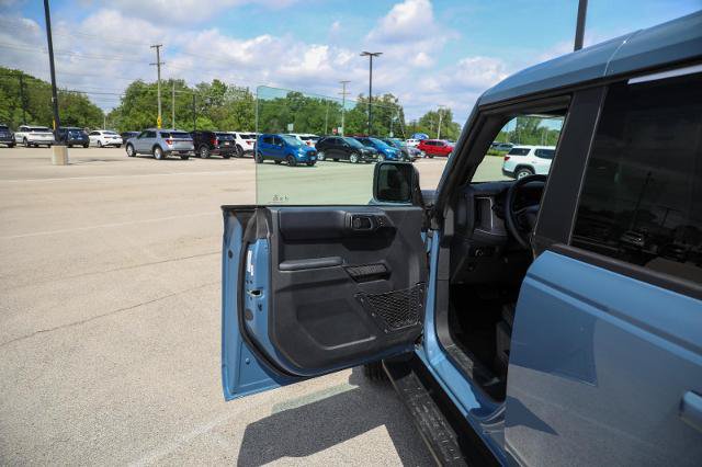 Certified 2025 Ford Bronco Outer Banks AWD/4WD image 16