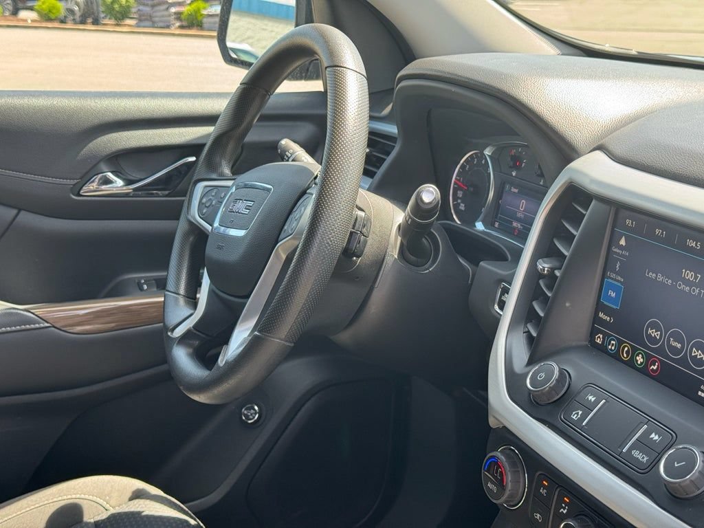 Used 2023 GMC Acadia SLE w/ Driver Convenience Package FWD image 14