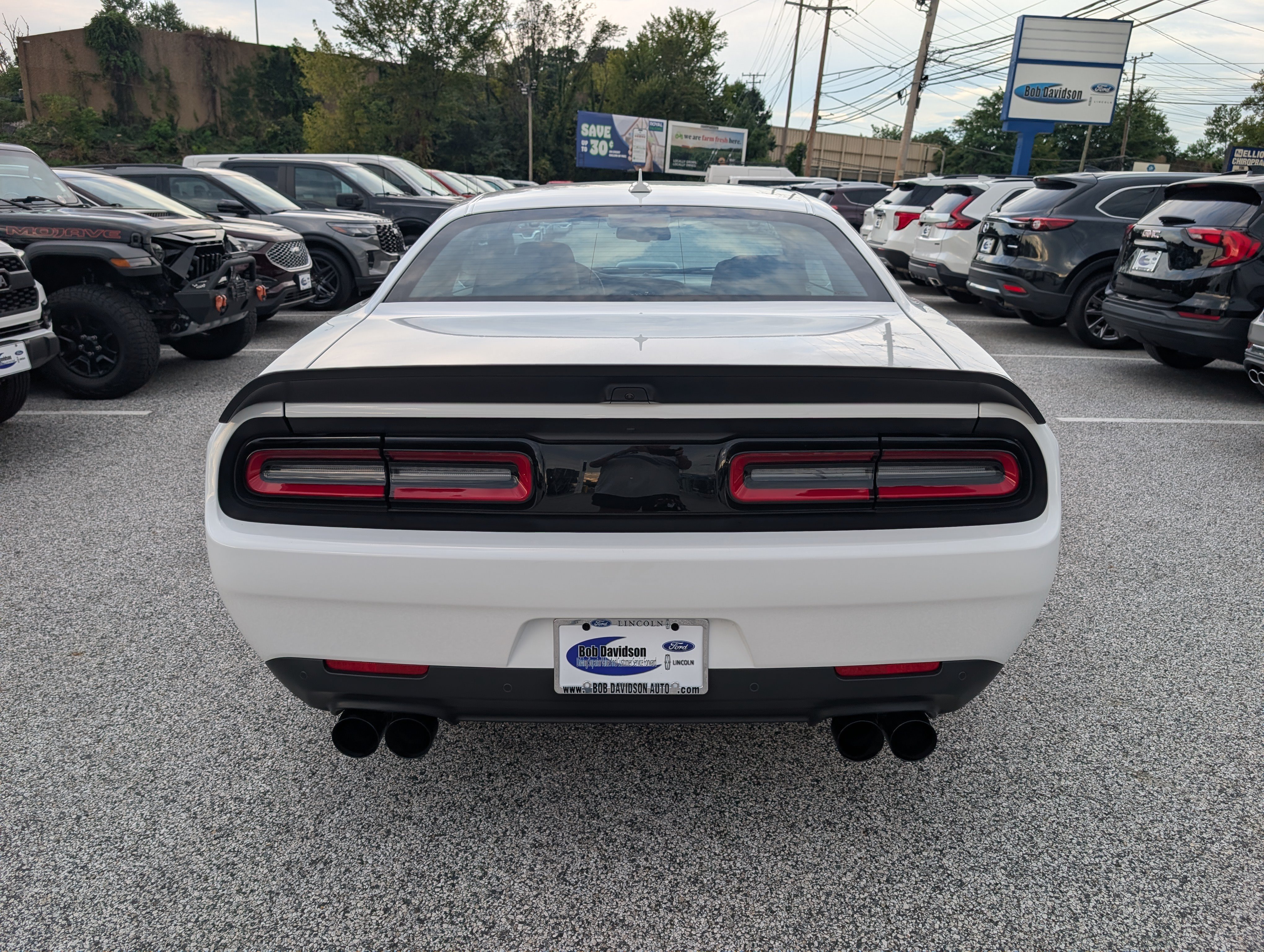 Used 2022 Dodge Challenger R/T Scat Pack RWD image 6