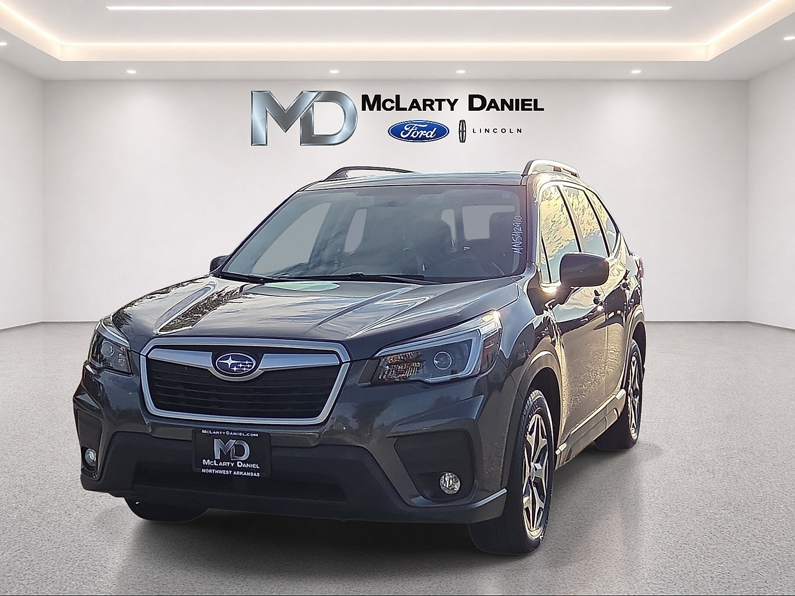 Used 2021 Subaru Forester Premium AWD/4WD image 2