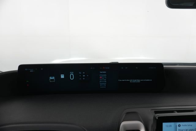 Certified 2025 Ford Expedition Active image 10