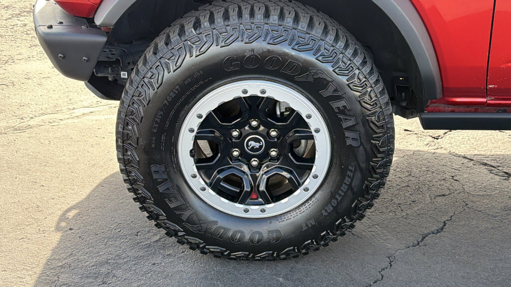 Certified 2024 Ford Bronco Badlands AWD/4WD image 9