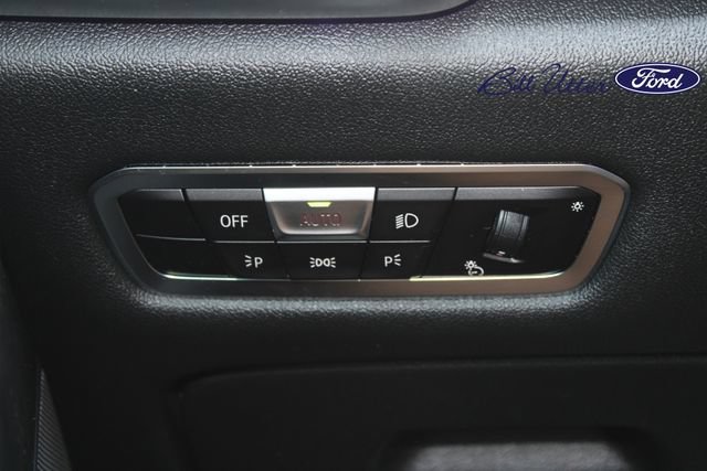 Used 2023 BMW X5 sDrive40i w/ Premium Package RWD image 23