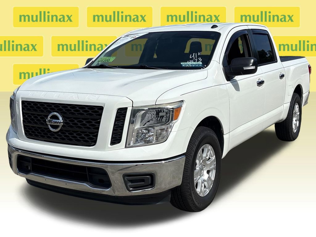 Used 2019 Nissan Titan SV RWD image 12