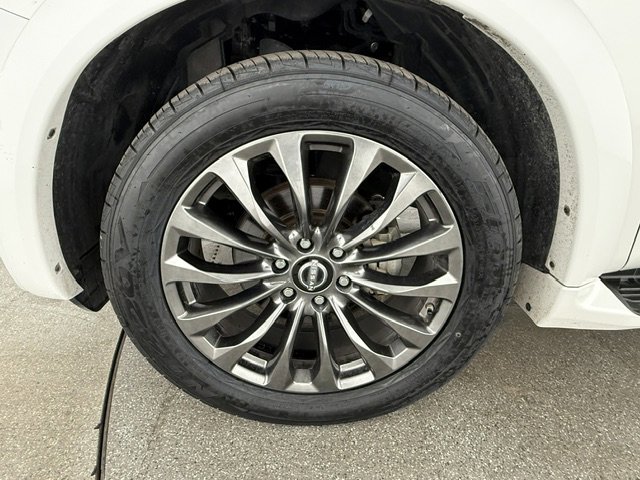 Used 2023 Nissan Armada Platinum w/ Captain's Chairs Package RWD image 7