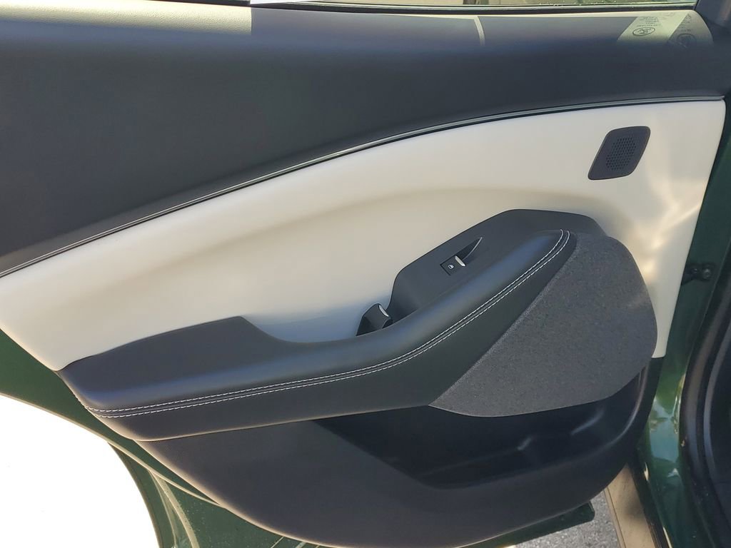Certified 2025 Ford Mustang Mach-E Premium AWD/4WD image 11
