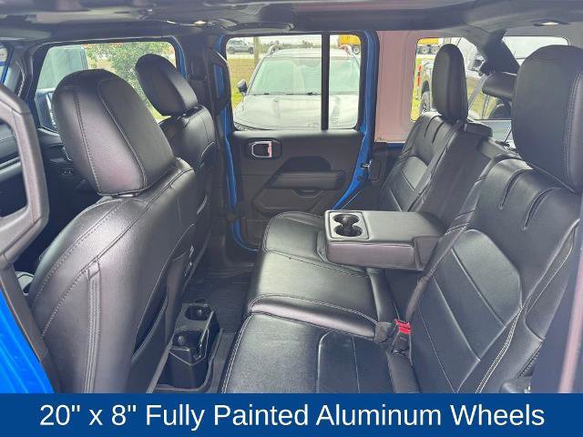 Used 2023 Jeep Wrangler Unlimited Sahara w/ Cold Weather Group image 11