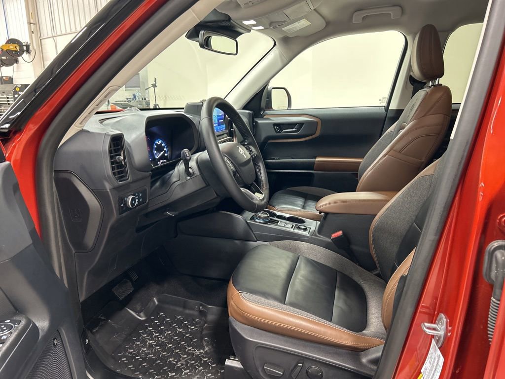 Certified 2023 Ford Bronco Sport Outer Banks w/ Tech Package image 12