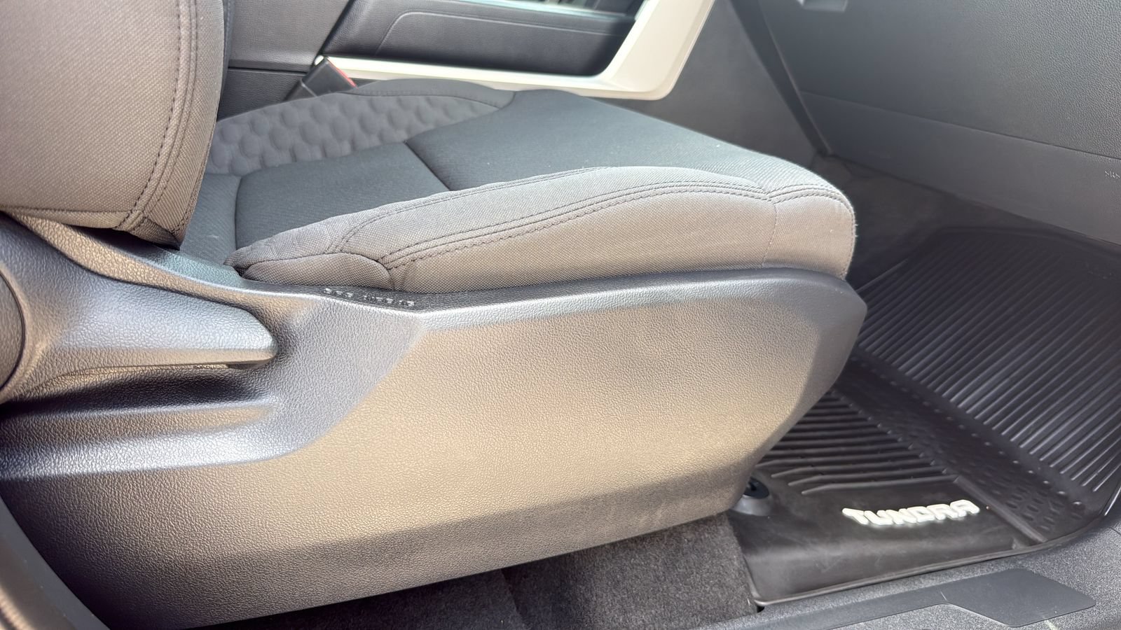 Used 2022 Toyota Tundra SR5 RWD image 24