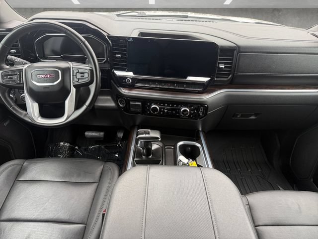 Used 2024 GMC Sierra 1500 SLT AWD/4WD image 4