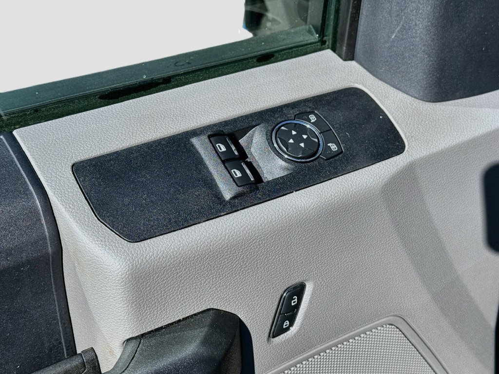 Certified 2022 Ford F250 XL w/ Power Equipment Group AWD/4WD image 17