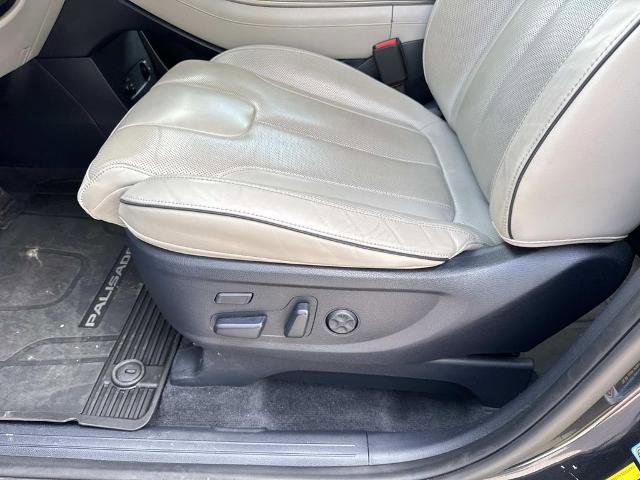 Used 2021 Hyundai Palisade Limited FWD image 16