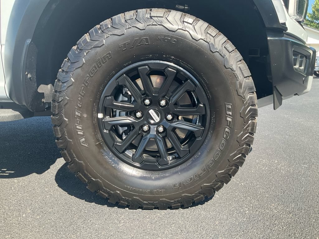 Certified 2025 Ford F150 Raptor AWD/4WD image 10