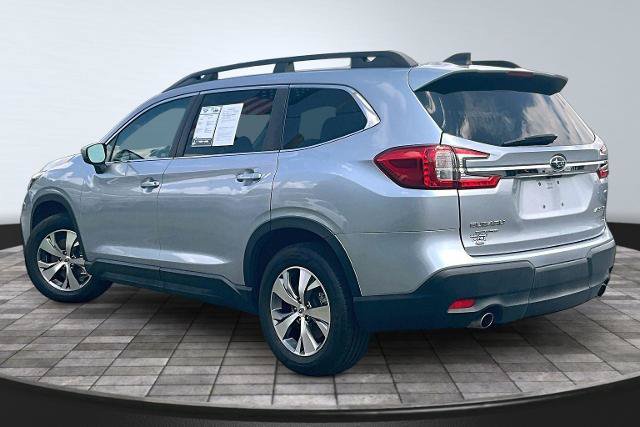 Used 2024 Subaru Ascent Premium AWD/4WD image 2