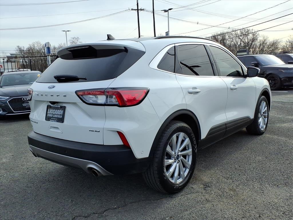 Certified 2022 Ford Escape Titanium w/ Titanium Elite Package image 7