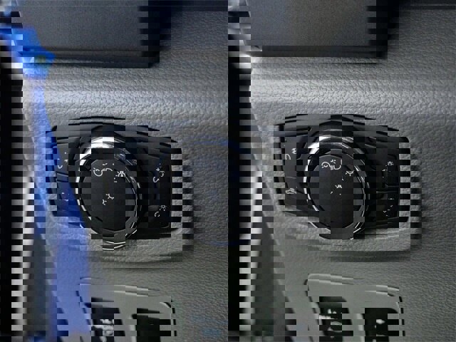 Certified 2019 Ford F150 XLT w/ Equipment Group 302A Luxury image 25