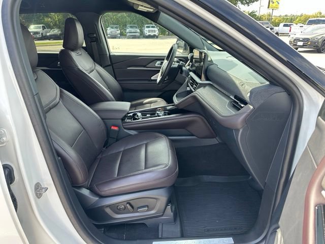 Certified 2026 Ford Explorer Platinum AWD/4WD image 11
