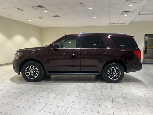 Certified 2023 Ford Expedition XLT RWD image 2