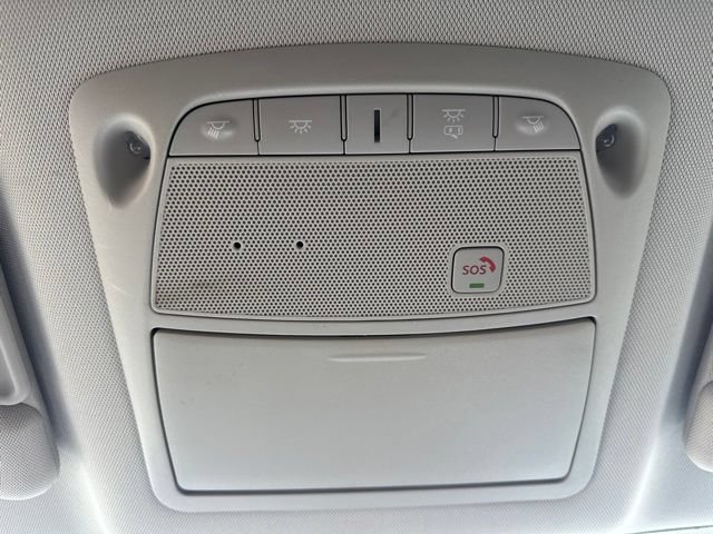 Used 2018 Nissan Pathfinder SL AWD/4WD image 31