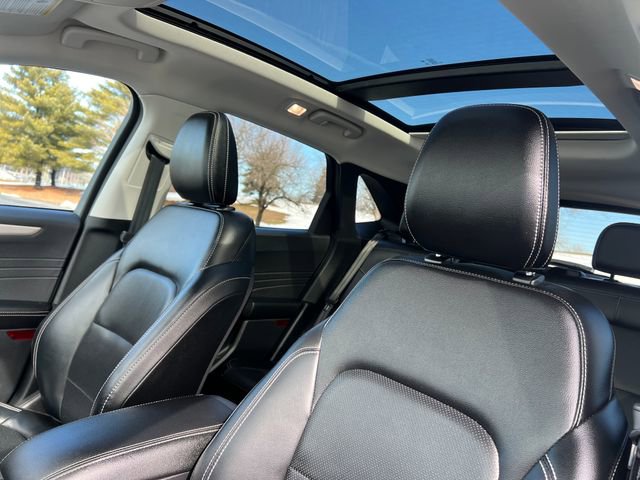 Certified 2022 Ford Escape SEL image 17