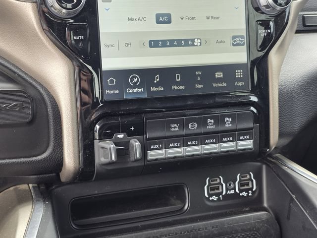 Used 2022 RAM 3500 Laramie AWD/4WD image 21