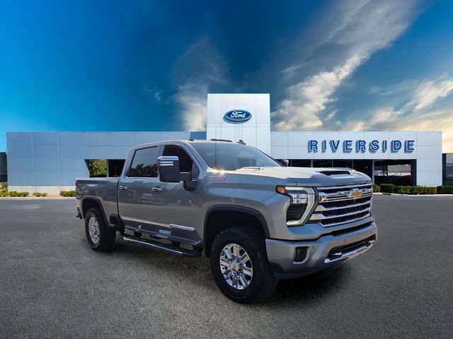 Used 2024 Chevrolet Silverado 2500 High Country w/ Technology Package