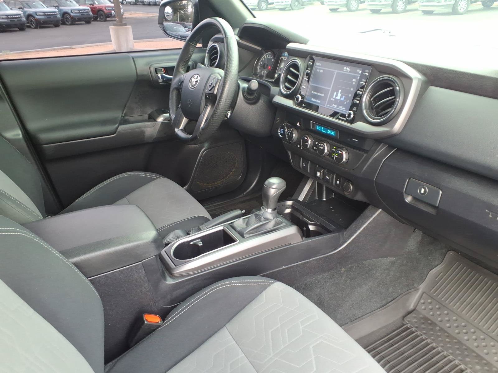Used 2023 Toyota Tacoma TRD Sport AWD/4WD image 10