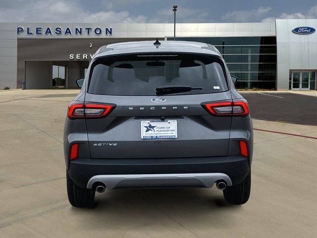 Certified 2026 Ford Escape Active w/ Tech Pack #1 FWD image 4