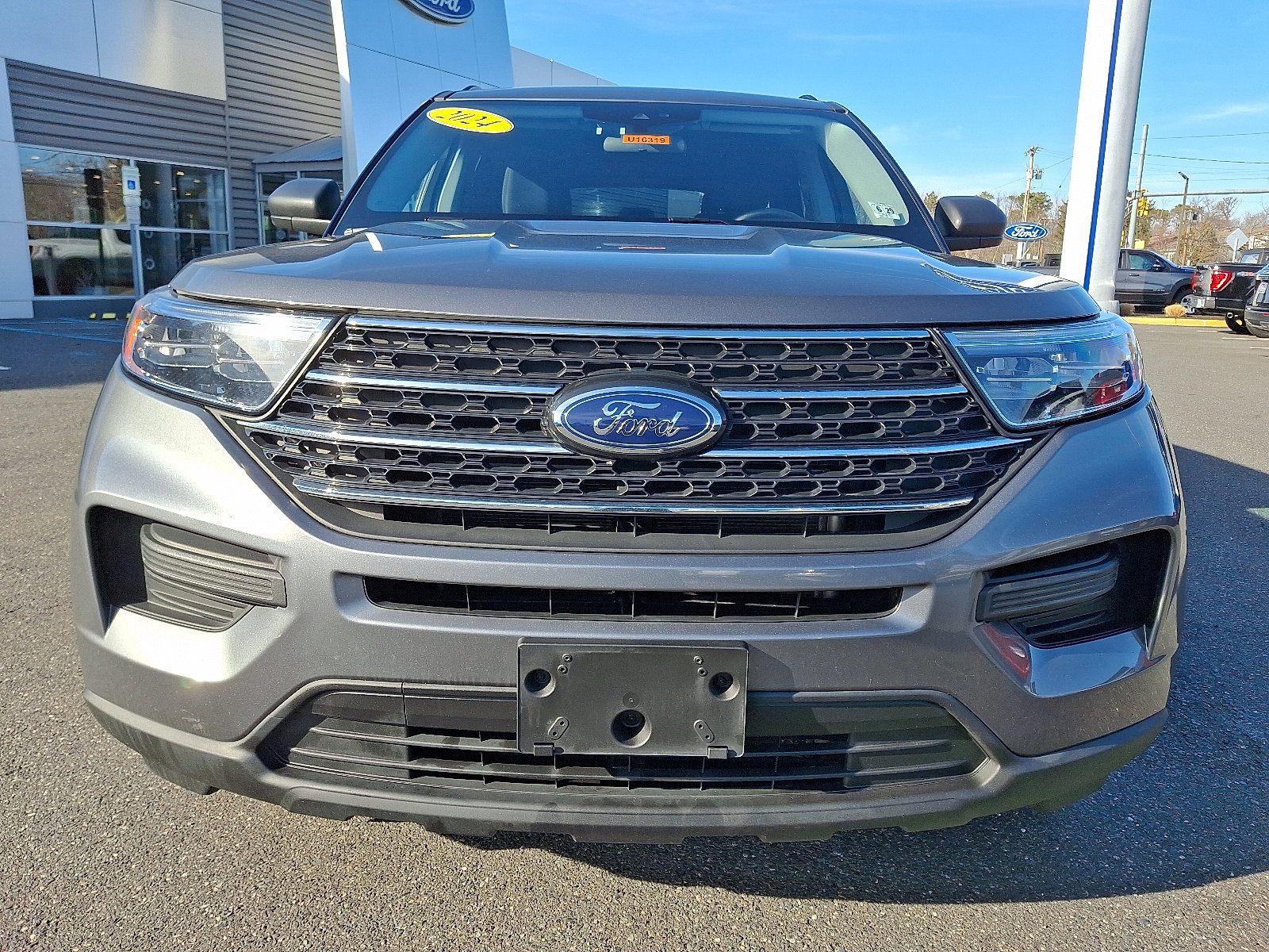 Certified 2024 Ford Explorer XLT image 12