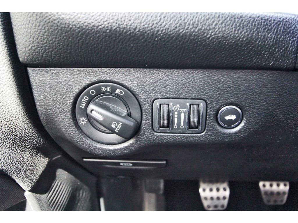 Used 2021 Dodge Challenger R/T w/ Blacktop Package image 16