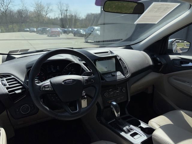 Certified 2018 Ford Escape SEL image 23
