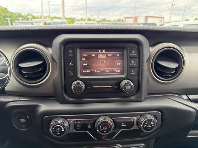 Used 2021 Jeep Gladiator Sport AWD/4WD image 19