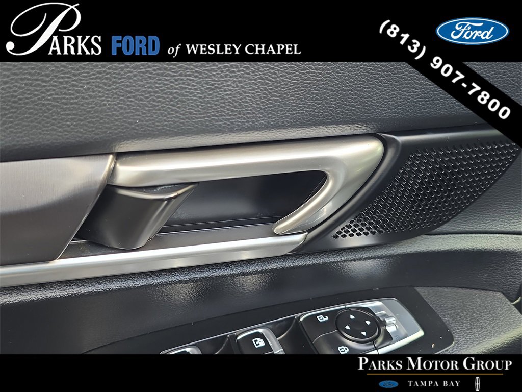 Used 2024 Kia Telluride S image 18