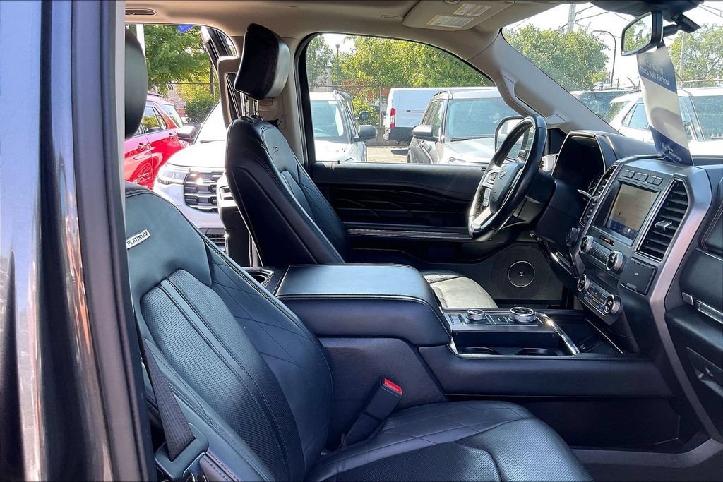 Certified 2020 Ford Expedition Platinum AWD/4WD image 6