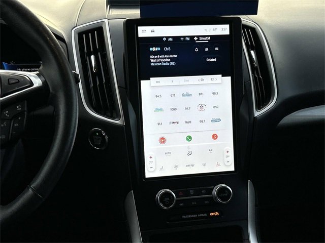 Certified 2024 Ford Edge SEL image 17