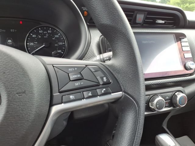 Used 2023 Nissan Kicks SV FWD image 23