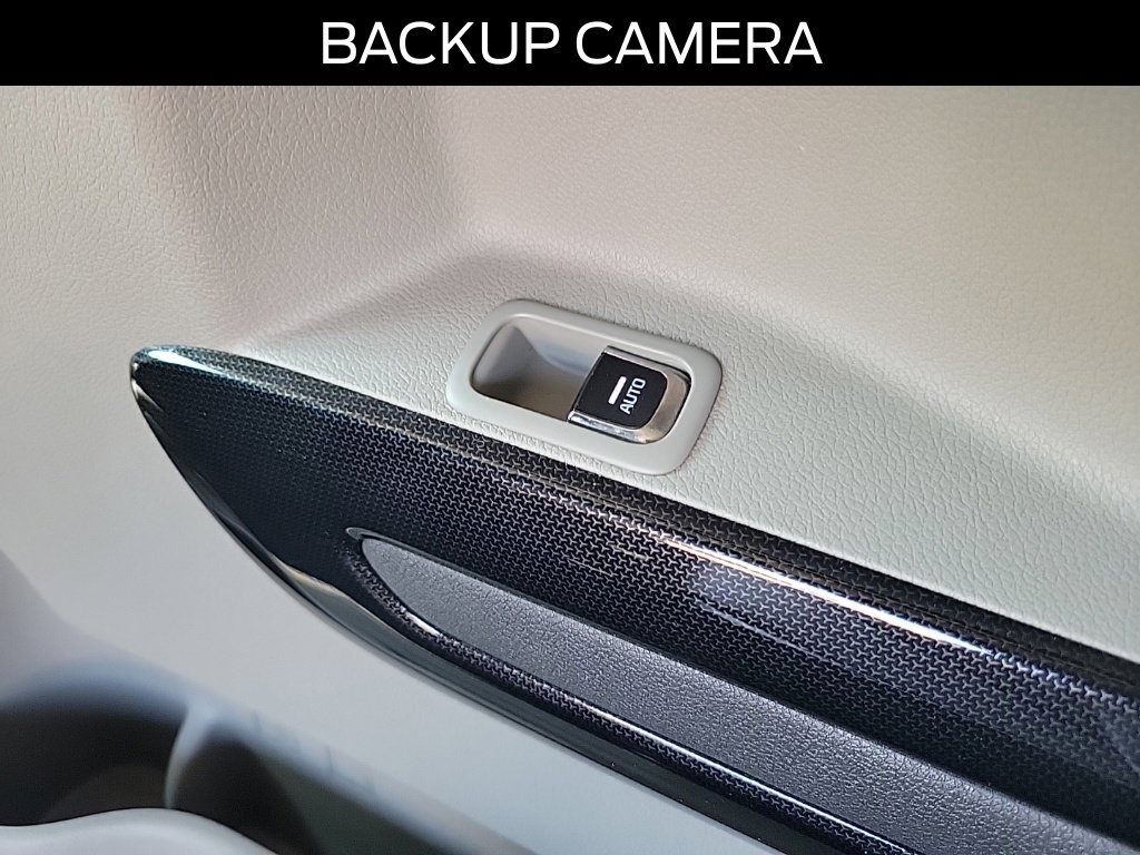 Used 2018 Kia Sedona SX FWD image 17