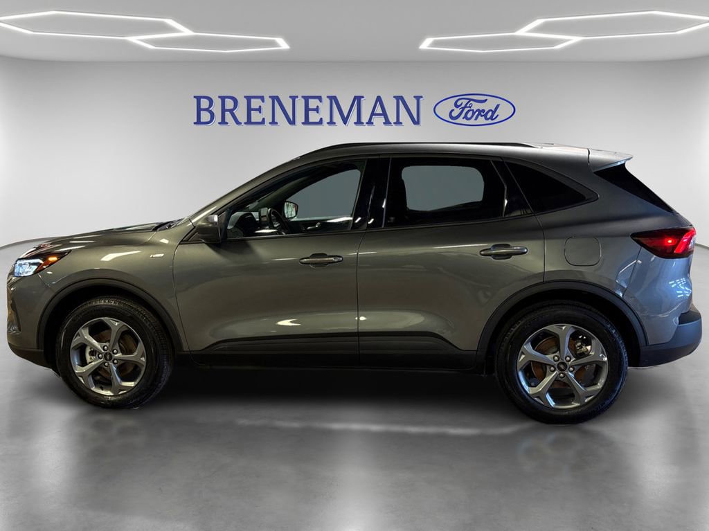Certified 2025 Ford Escape ST-Line image 2