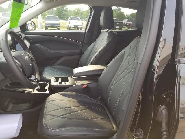 Certified 2025 Ford Mustang Mach-E Select w/ Comfort Package Lite AWD/4WD image 12
