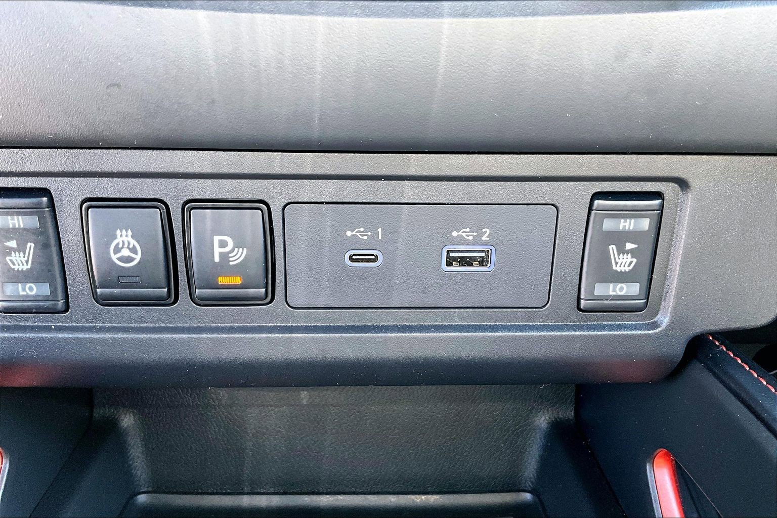 Used 2023 Nissan Frontier PRO-4X w/ Pro Convenience Package AWD/4WD image 17