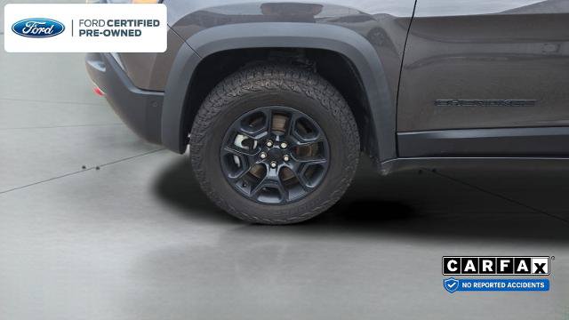 Used 2023 Jeep Cherokee Trailhawk w/ Trailer Tow Group AWD/4WD image 34
