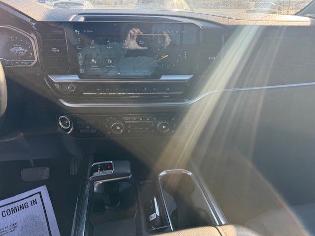 Used 2023 Chevrolet Silverado 1500 LTZ image 19