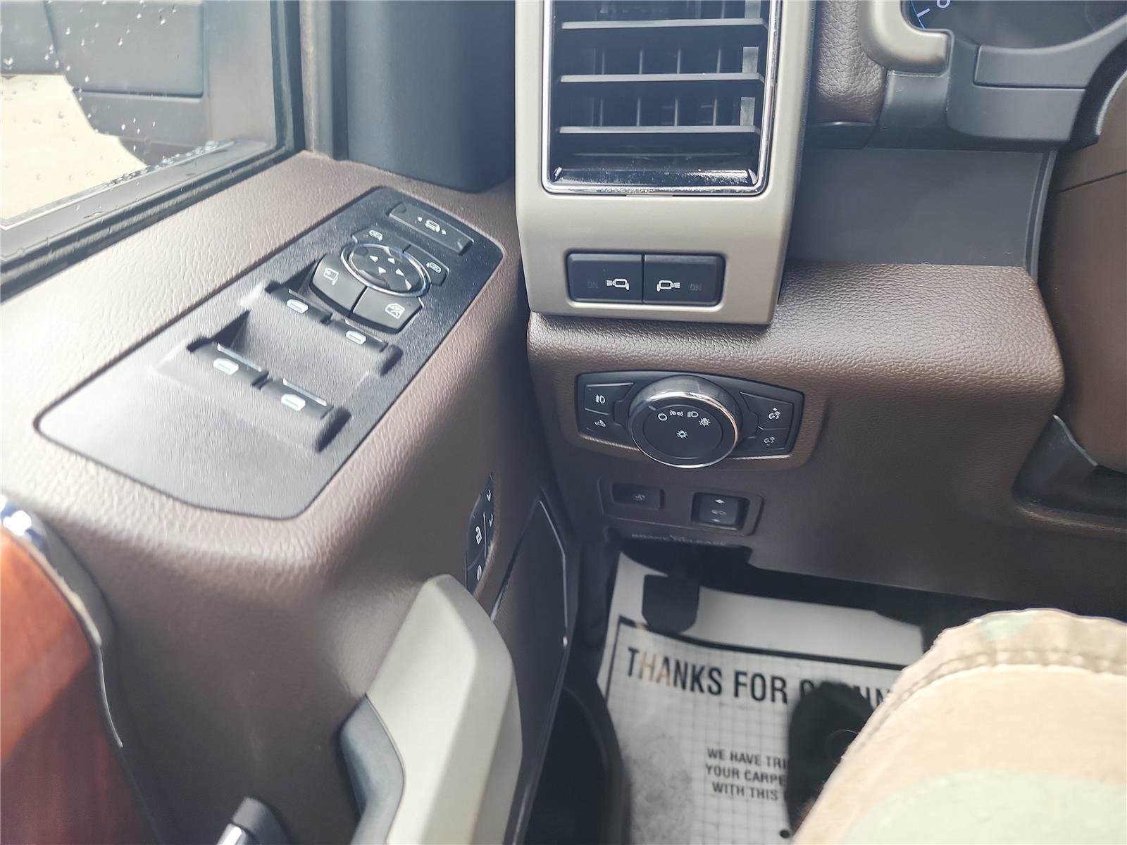 Certified 2022 Ford F250 King Ranch w/ King Ranch Ultimate Package AWD/4WD image 29