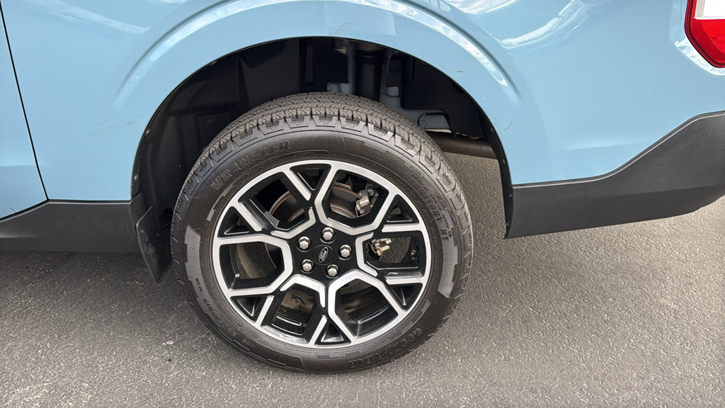 Certified 2022 Ford Maverick XLT w/ XLT Luxury Package FWD image 9